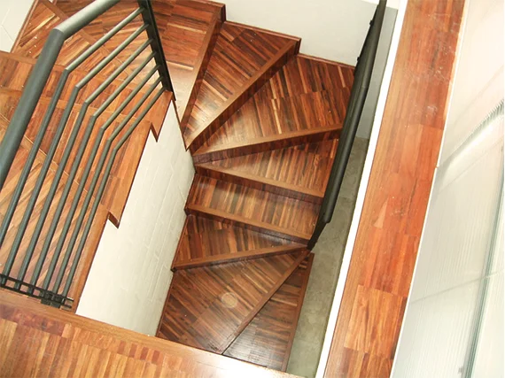 scale in parquet